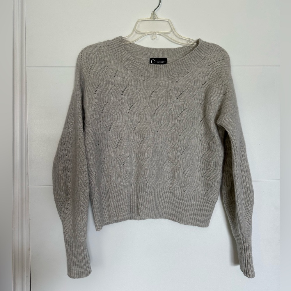 C by Bloomingdale’s light gray Cashmere sweater